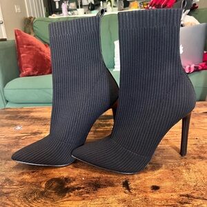 Steve Madden Dianne Ribbed Sock Boots